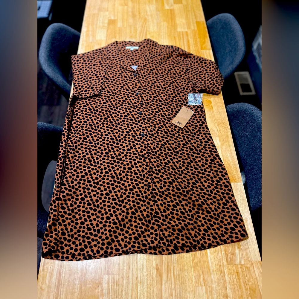 NWT Vans wild woven Dress. Women’s size Large.